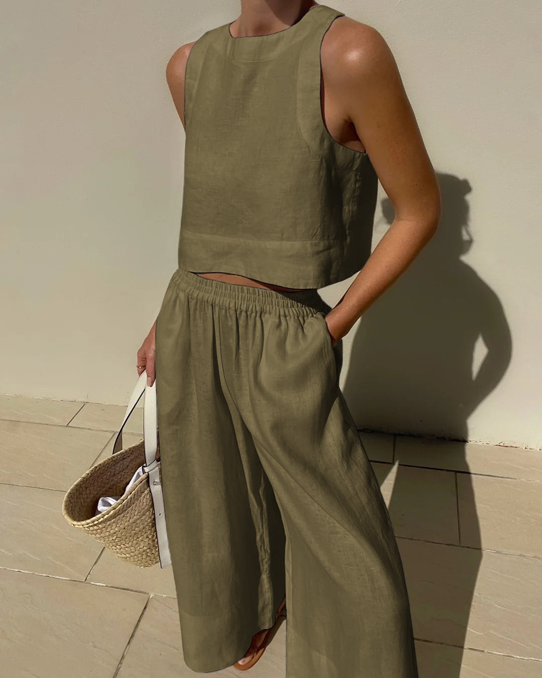 Women's minimalist two-piece set with sleeveless linen-blend top and wide-leg trousers