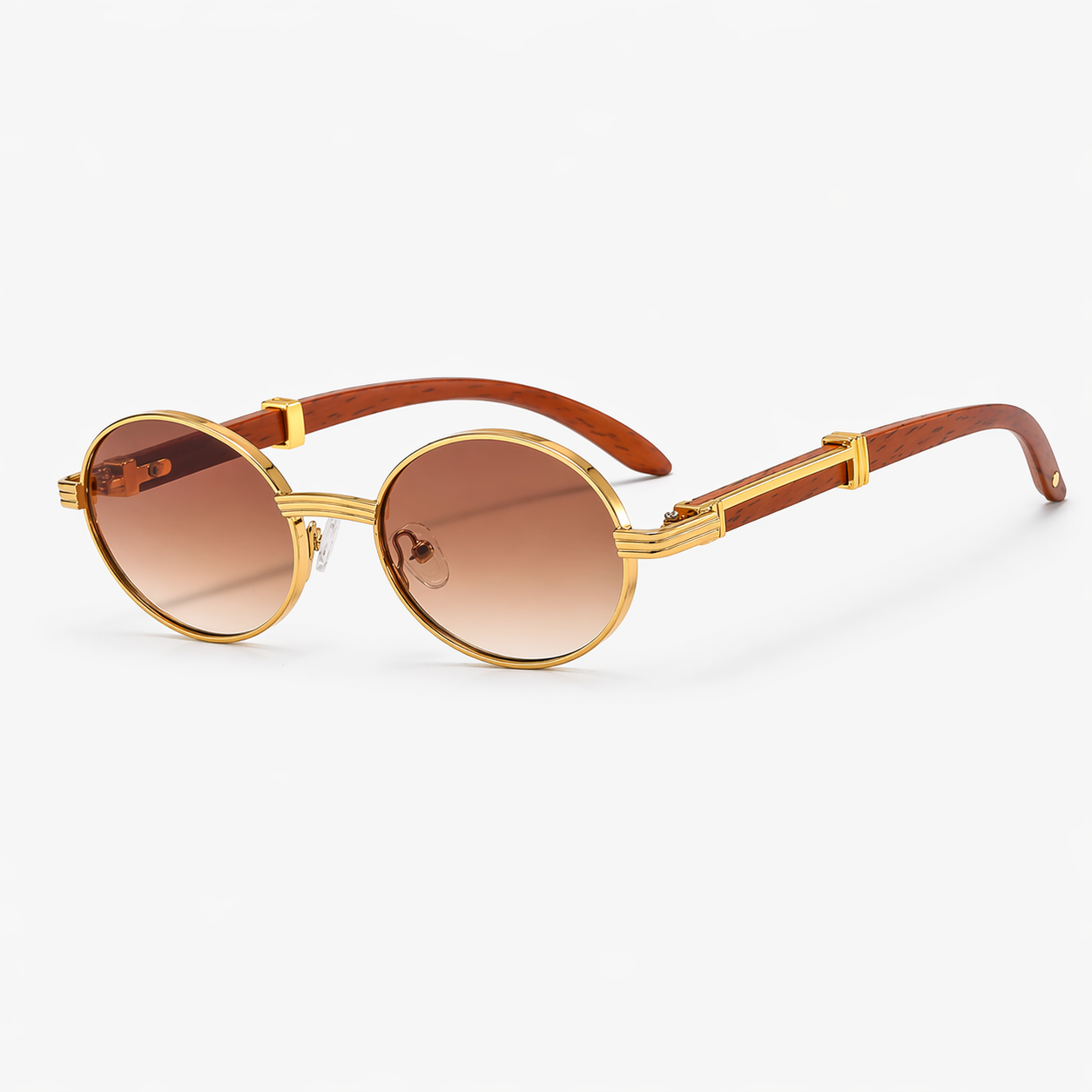 Classic round sunglasses with tinted lenses