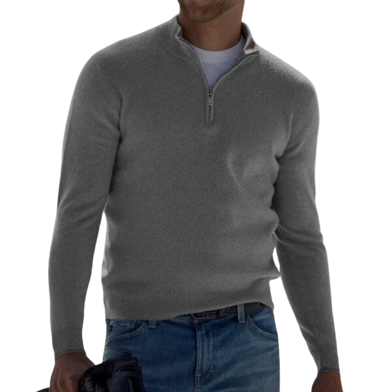 Stickad herrtröja med dragkedja vid halsen