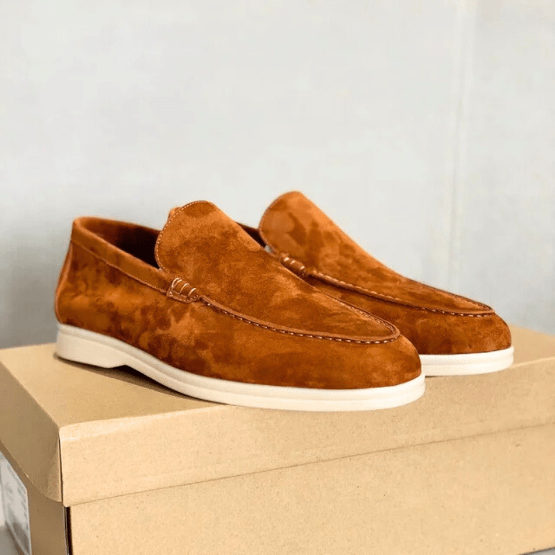 Herr mockasiner med klassisk tofs och bekväm passform