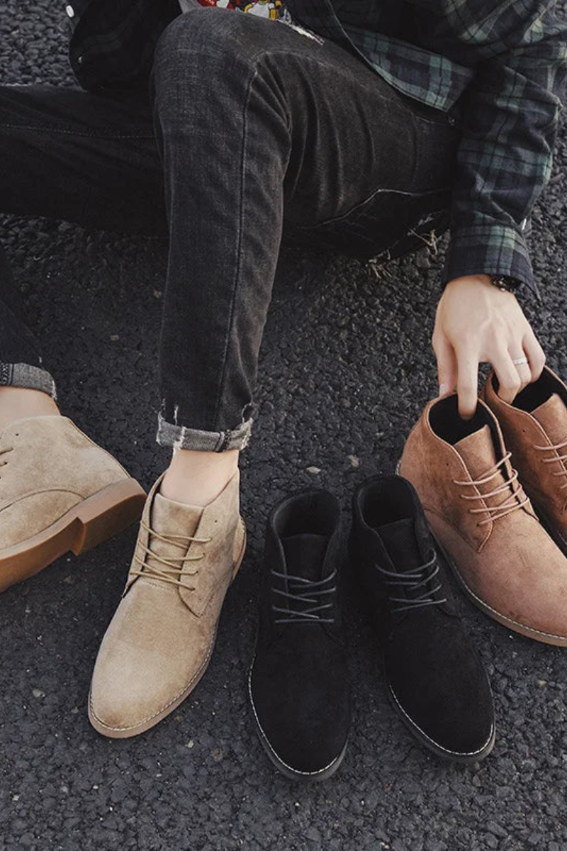 Mockastövlar med snörning och gummisula för herrar