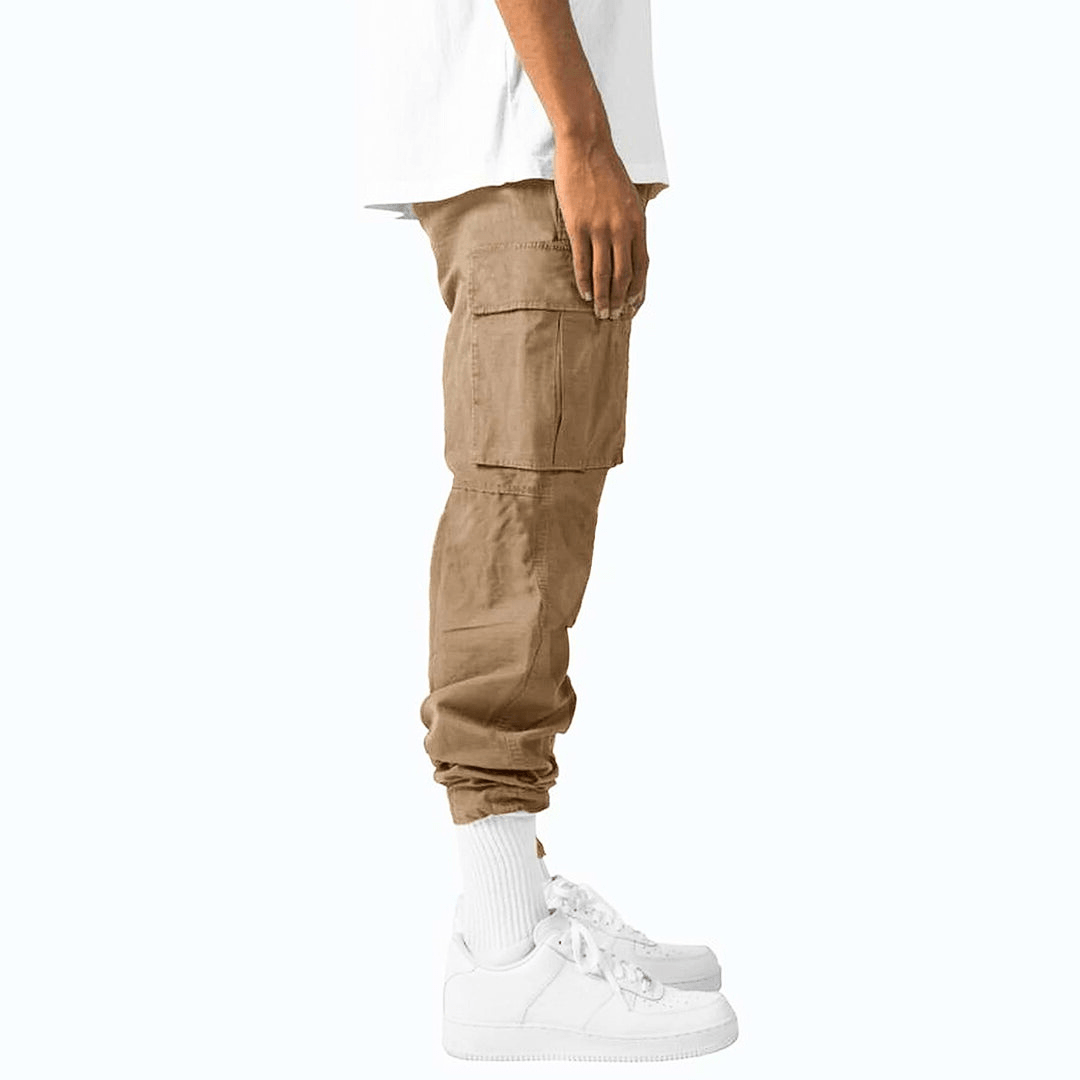 Avslappnade cargobyxor med justerbar passform herr