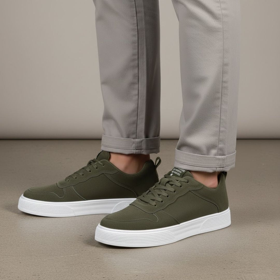 Canvasskor med vit sula och textilöverdel för herrar