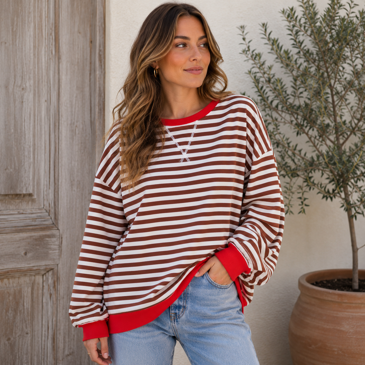 Casual oversized sweatshirt for women with classic stripes and contrast trim on cuffs and hem
