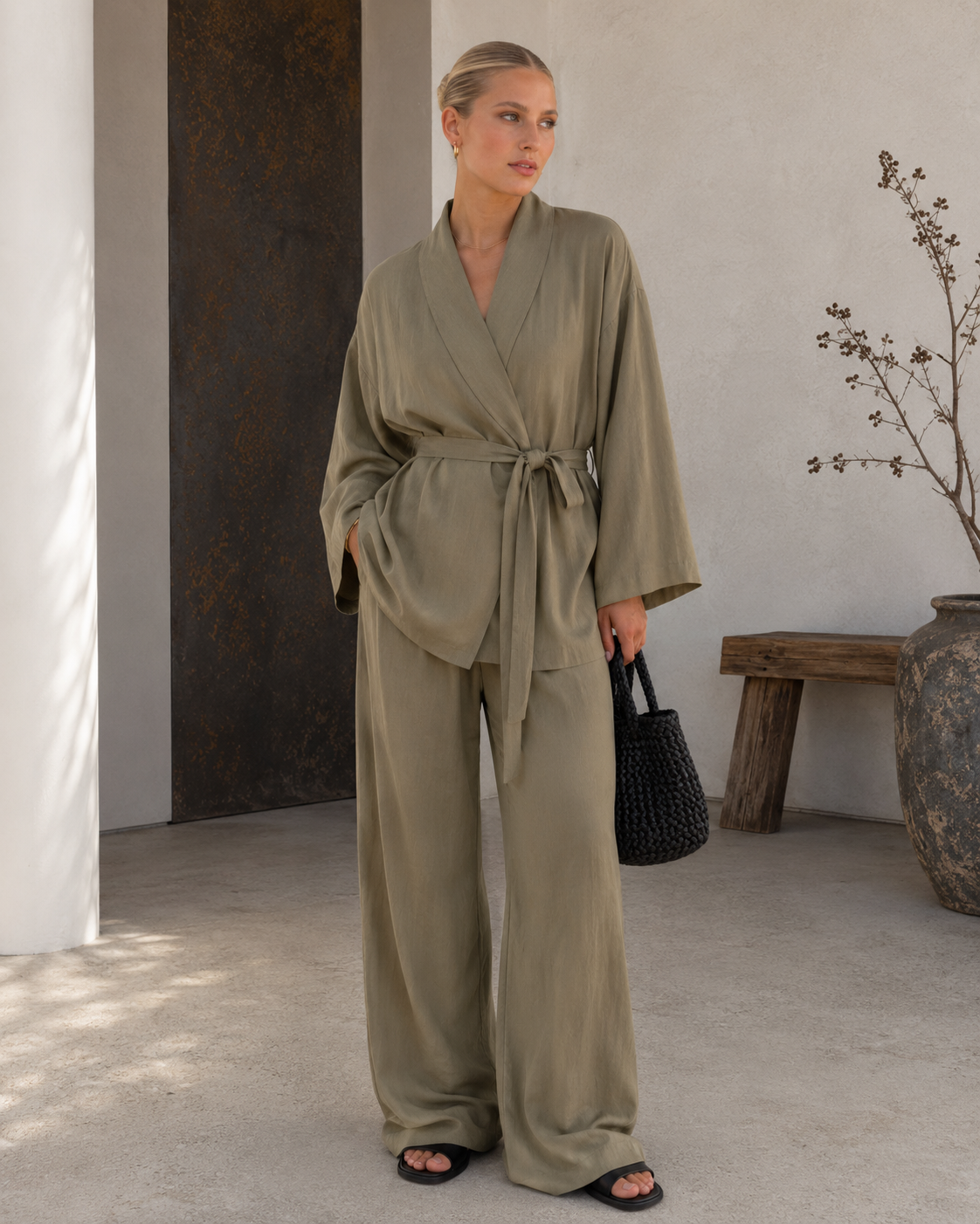 Women's set with wrap blouse and wide-leg trousers