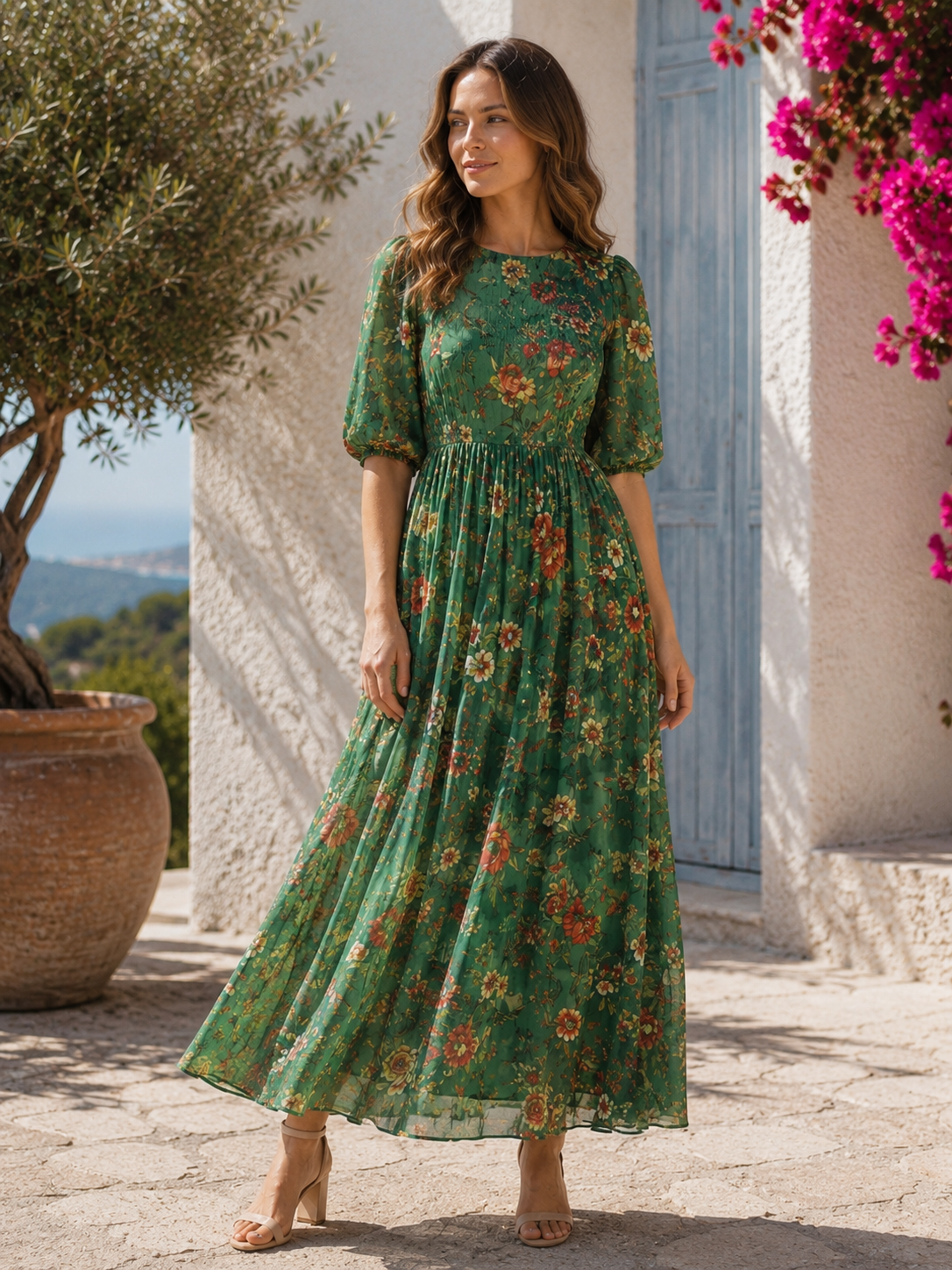 Short sleeve floral dress with defined waist