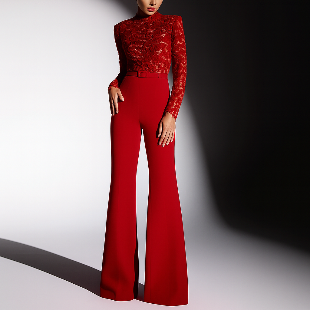 Damset med spetsdetaljer och vida byxor