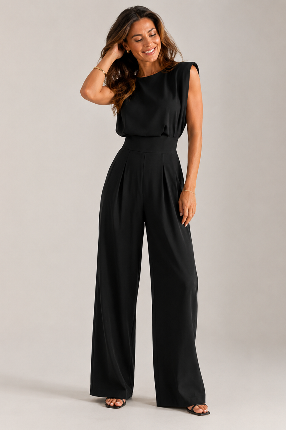 Women's minimalist wide leg jumpsuit