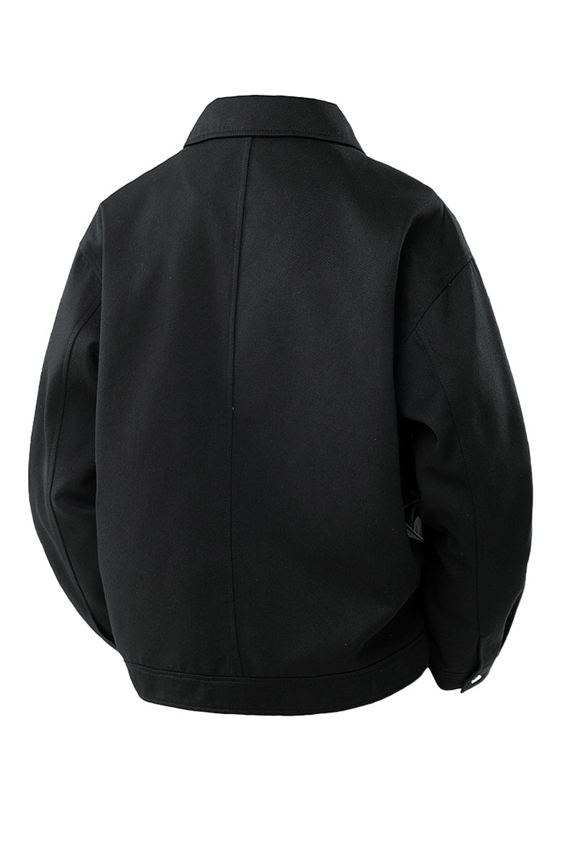 Men's hip-length utility jacket with panel construction and long sleeves