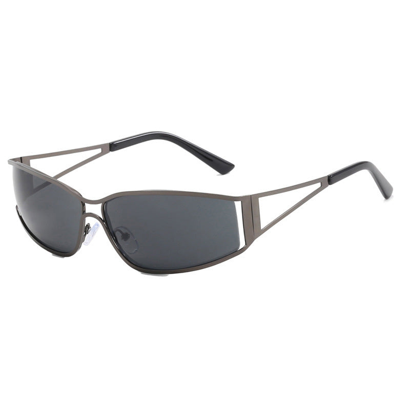 Wraparound sunglasses with tinted lenses