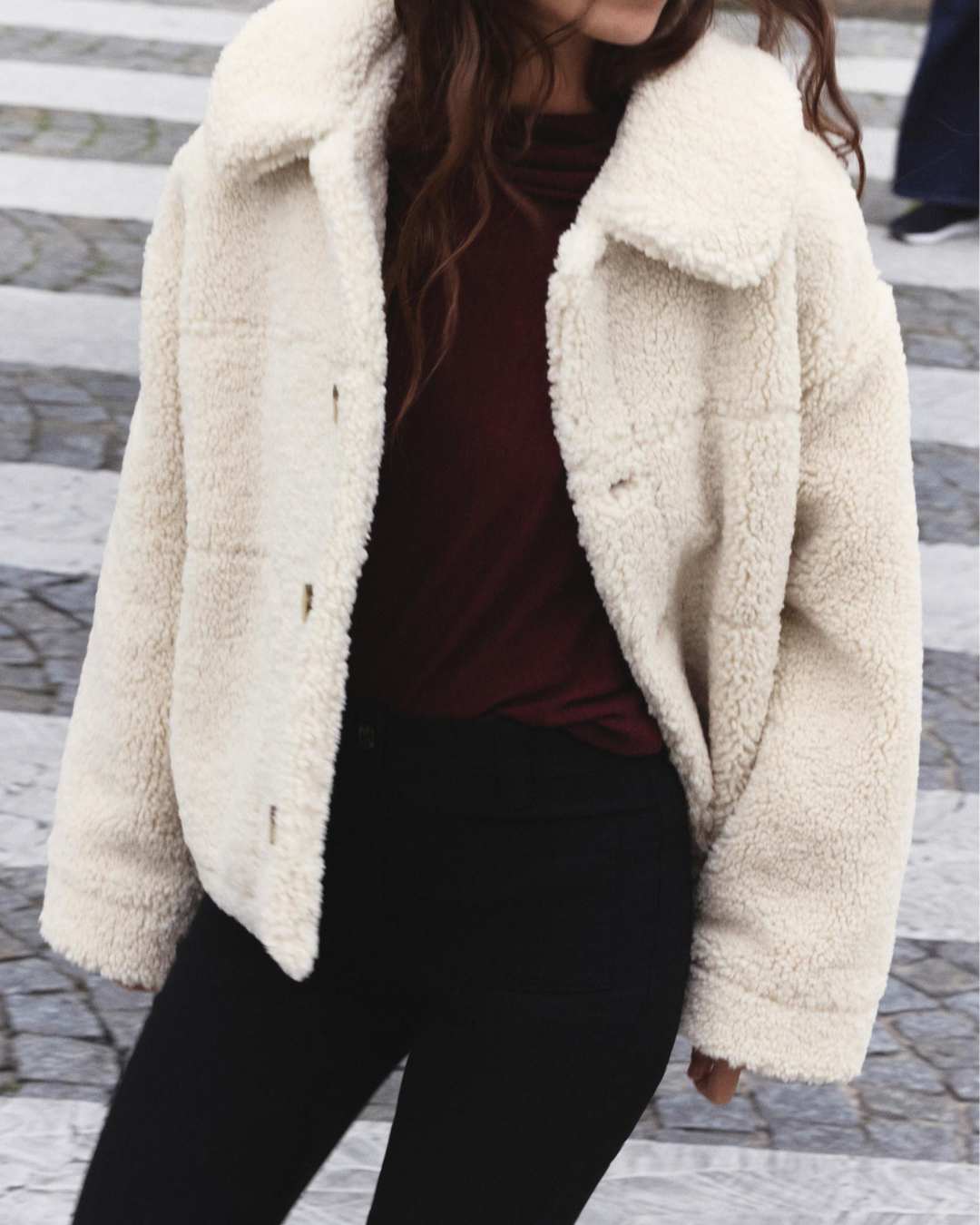 Sherpa jacka med knappar framifrån dam