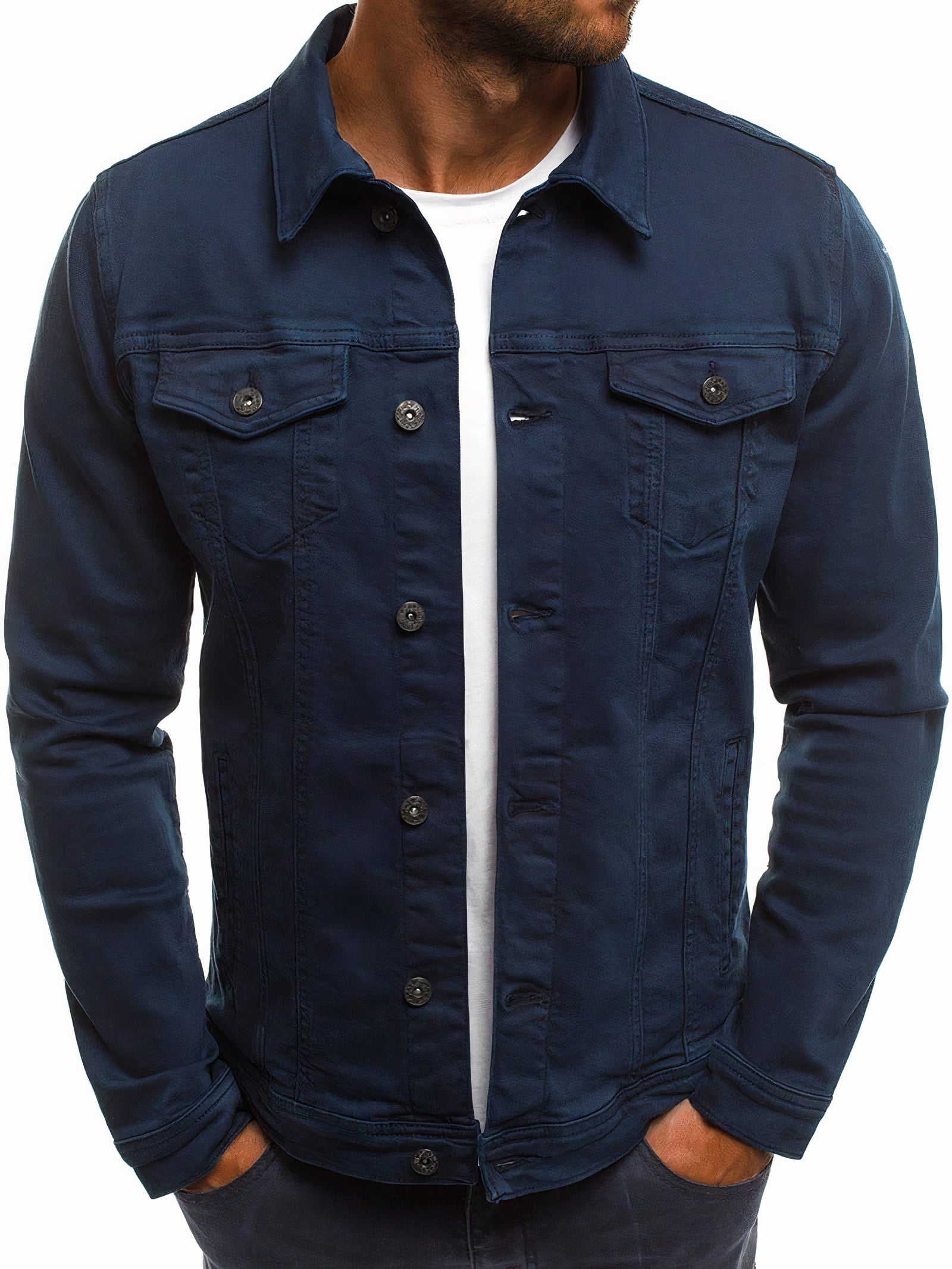 Men's denim jacket with front button closure and chest flap pockets