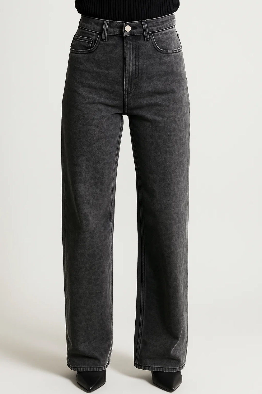 Tvådelat damset i vävt tyg med rak silhuett och klassisk design