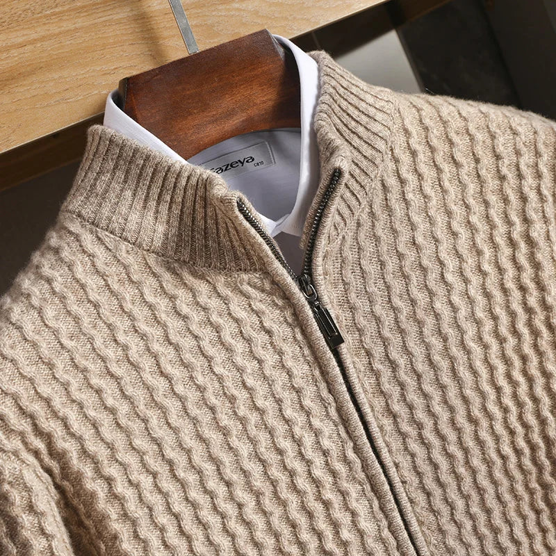 Men's structured knit sweater with front zipper and ribbed hem detail