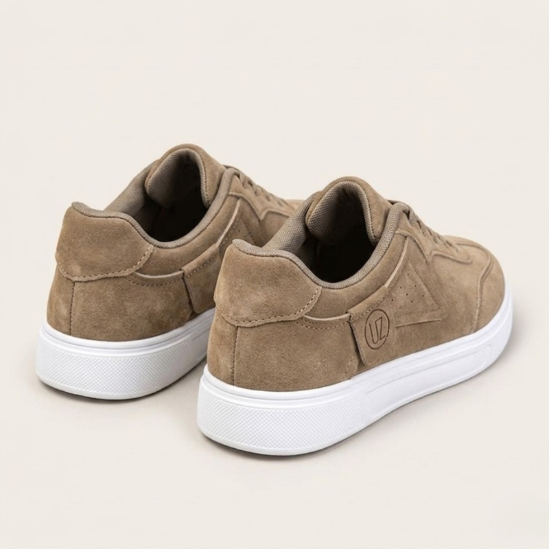 Men's everyday suede sneakers with flat rubber sole and low sneaker silhouette