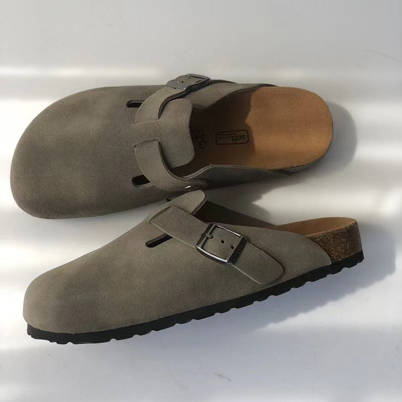 Suede slip-on slippers for men with patterned rubber outsole and molded base