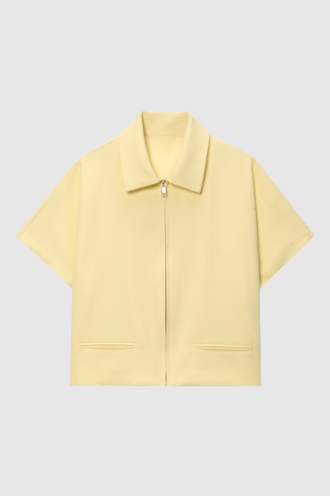 Women's boxy cropped jacket with short sleeves