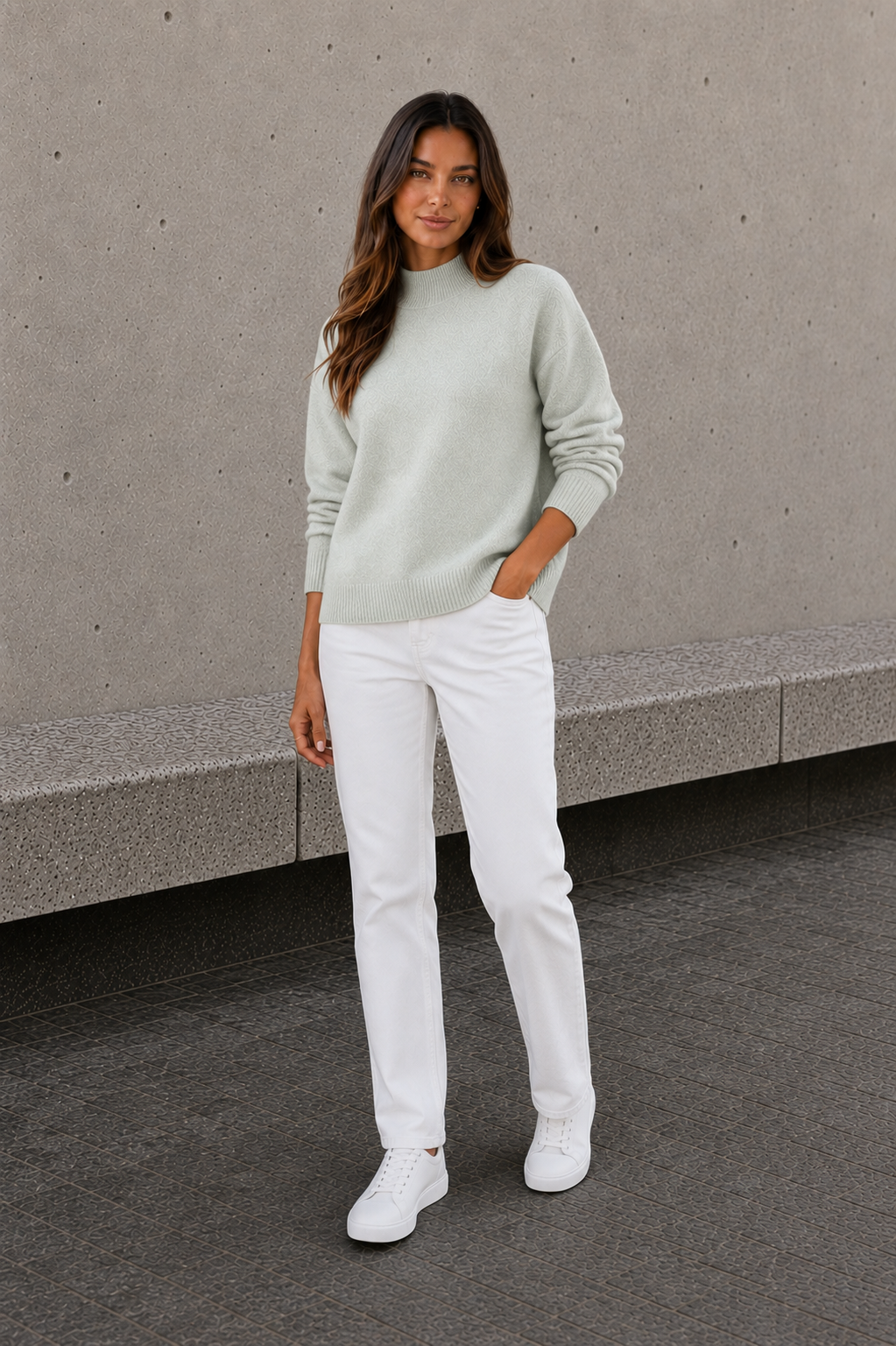 Women's knitted high neck sweater in cotton blend with regular length and ribbed finish
