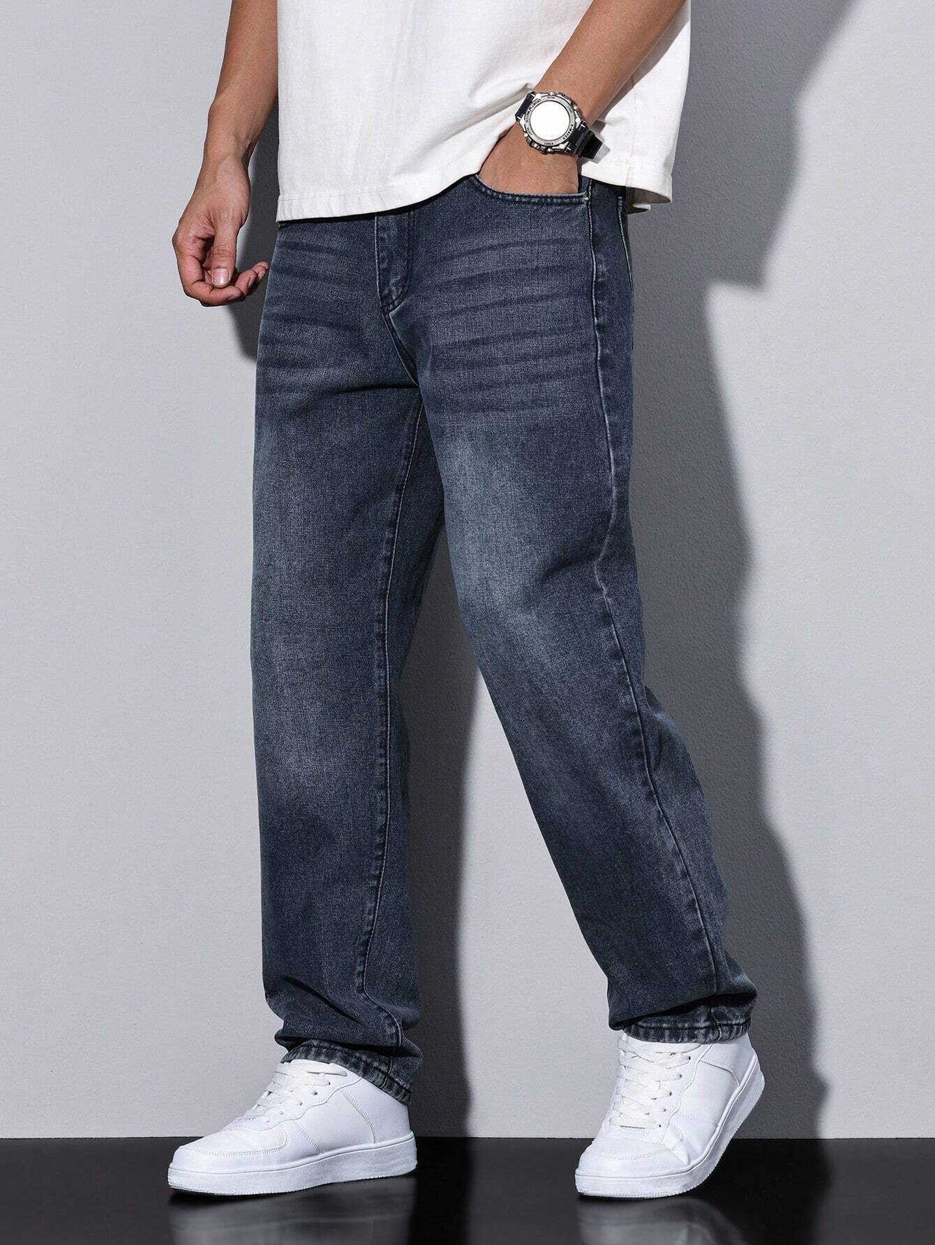 Wide-leg Jeans med Vintage Tvätt – Rymlig Passform för Avslappnad Streetstyle i Robust Denim